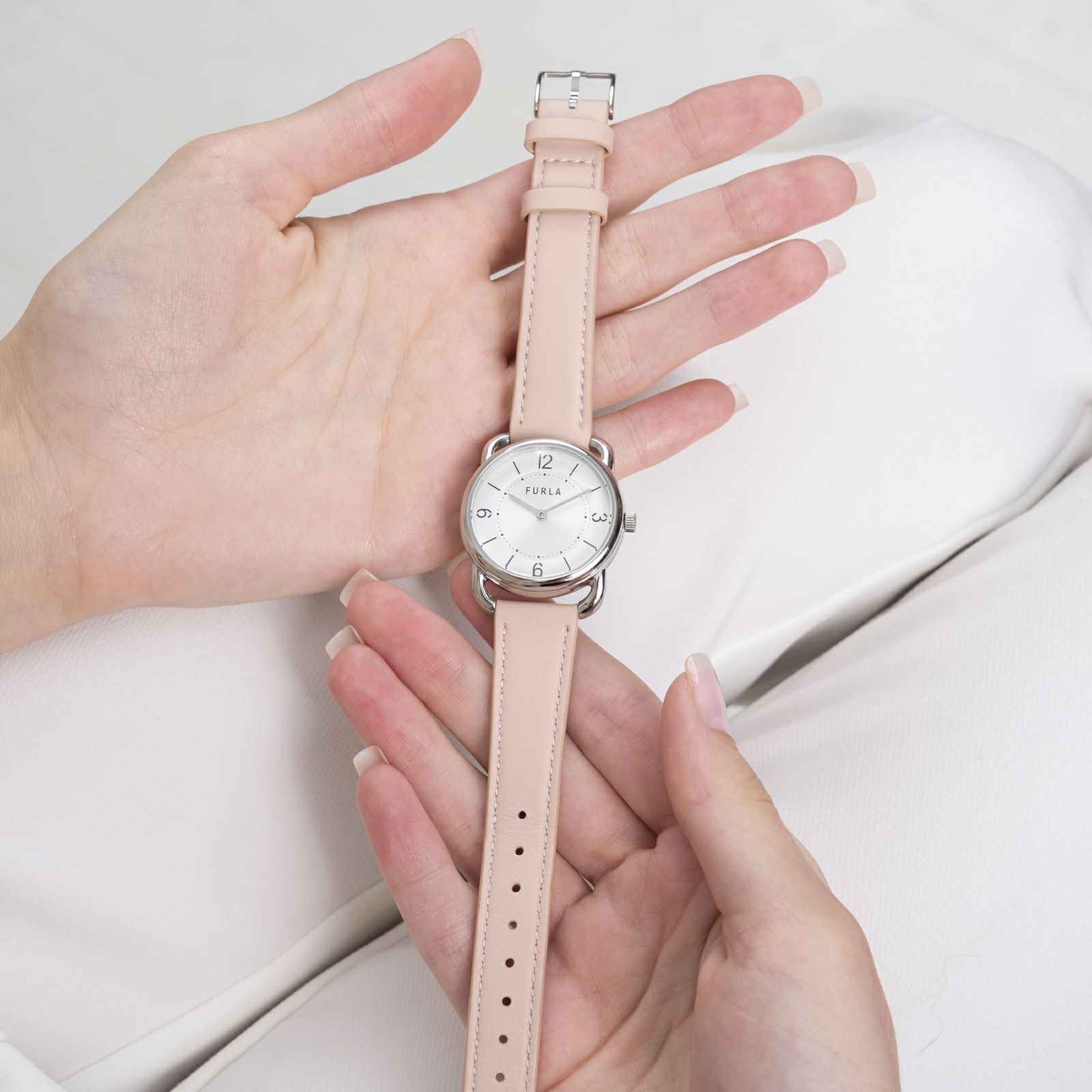 FURLA  FURLA NEW SLEEK フルラ フルラニュースリーク  / WW00021014L1