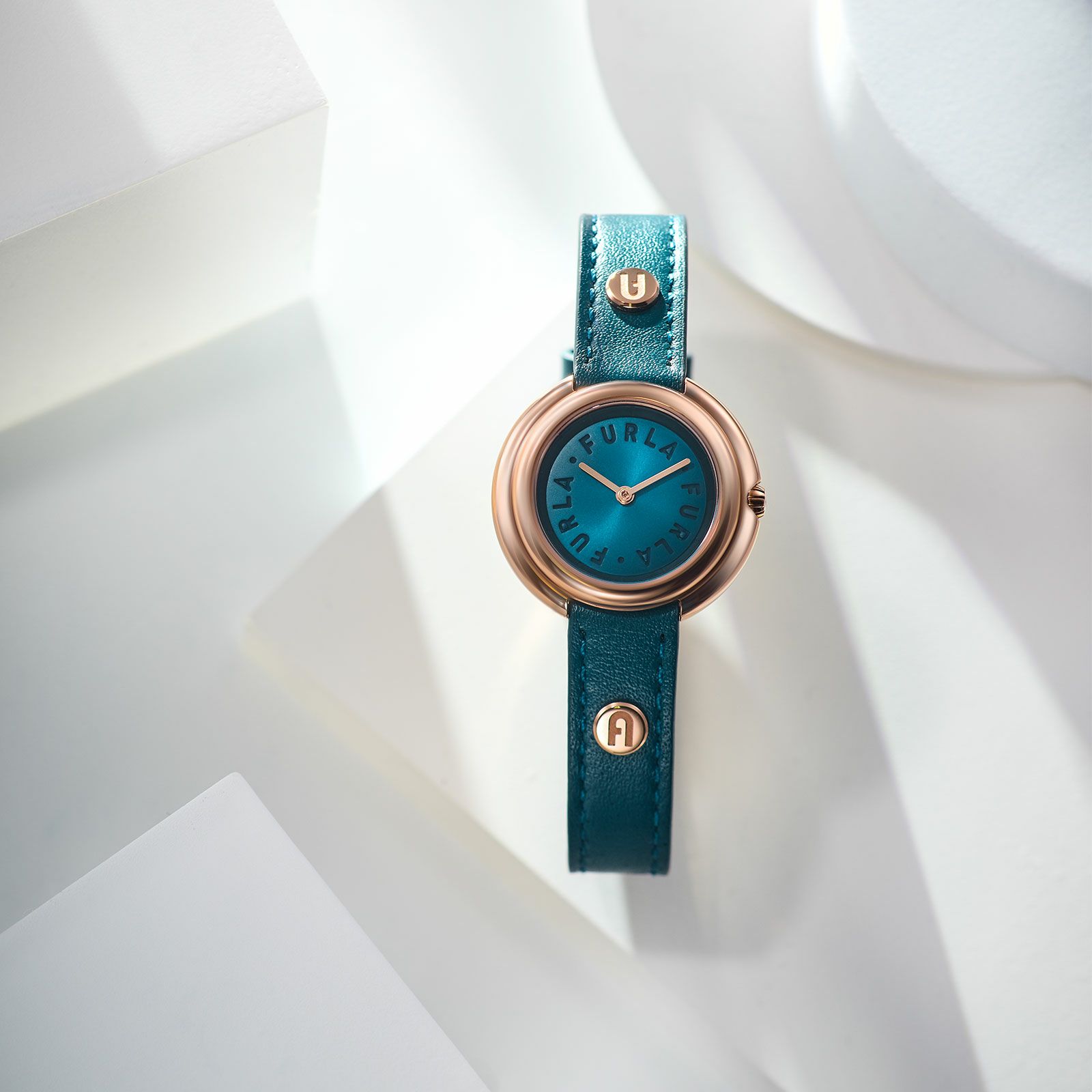 FURLA  ICON SHAPE フルラ フルラアイコンシェイプ / WW00031007L3