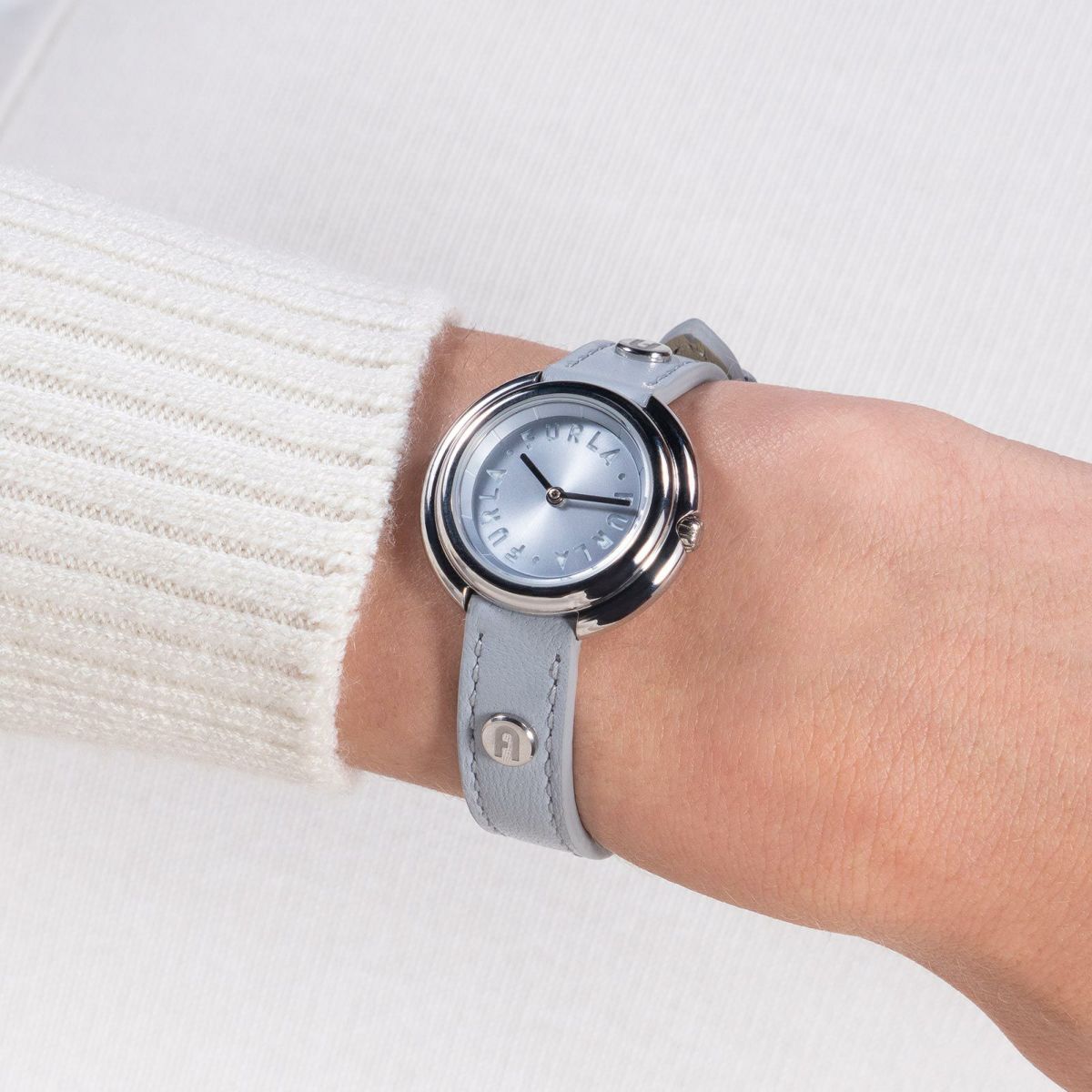 FURLA  ICON SHAPE フルラ フルラアイコンシェイプ / WW00031013L1