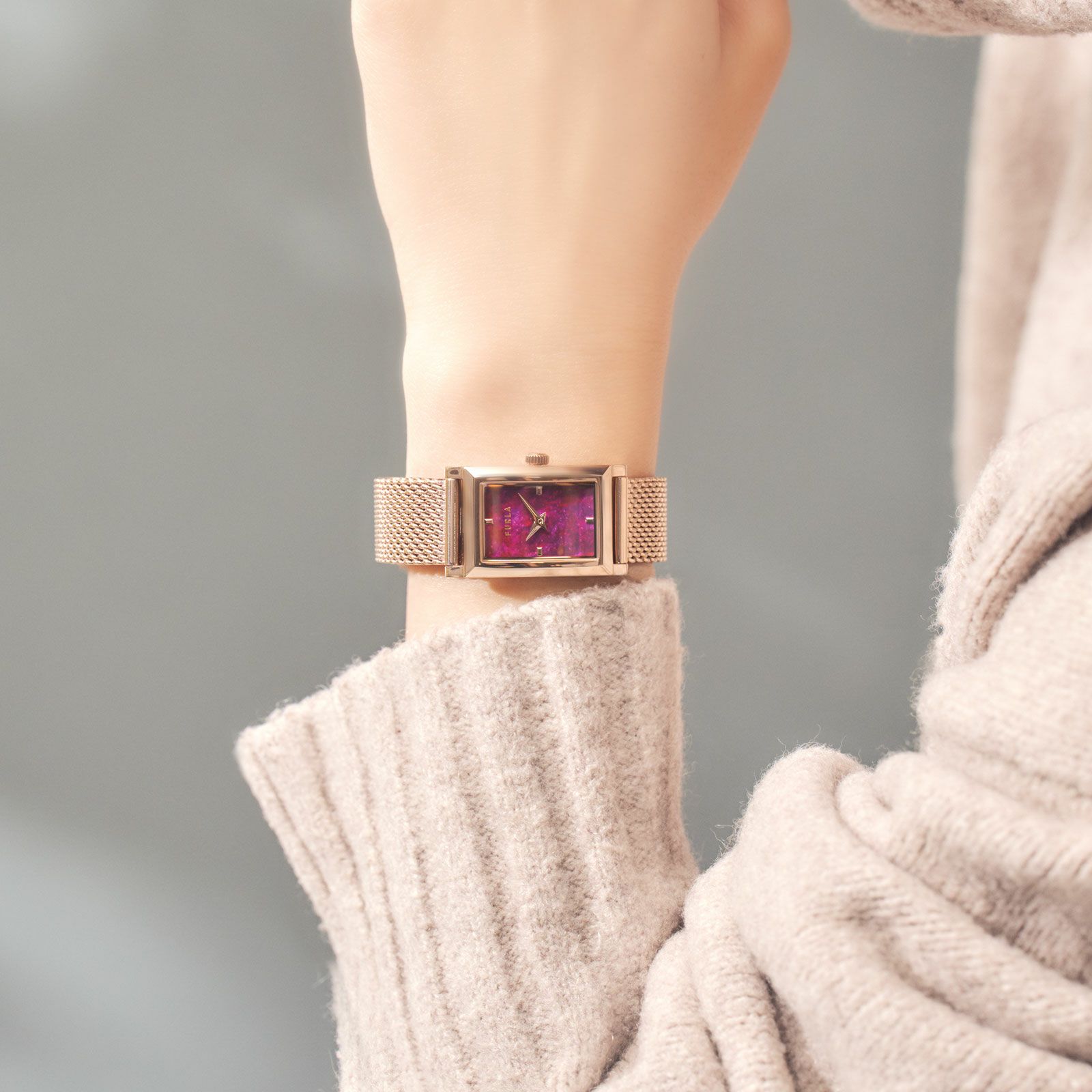 FURLA  BAGUETTE SHAPE フルラ フルラバゲットシェイプ / WW00034001L3