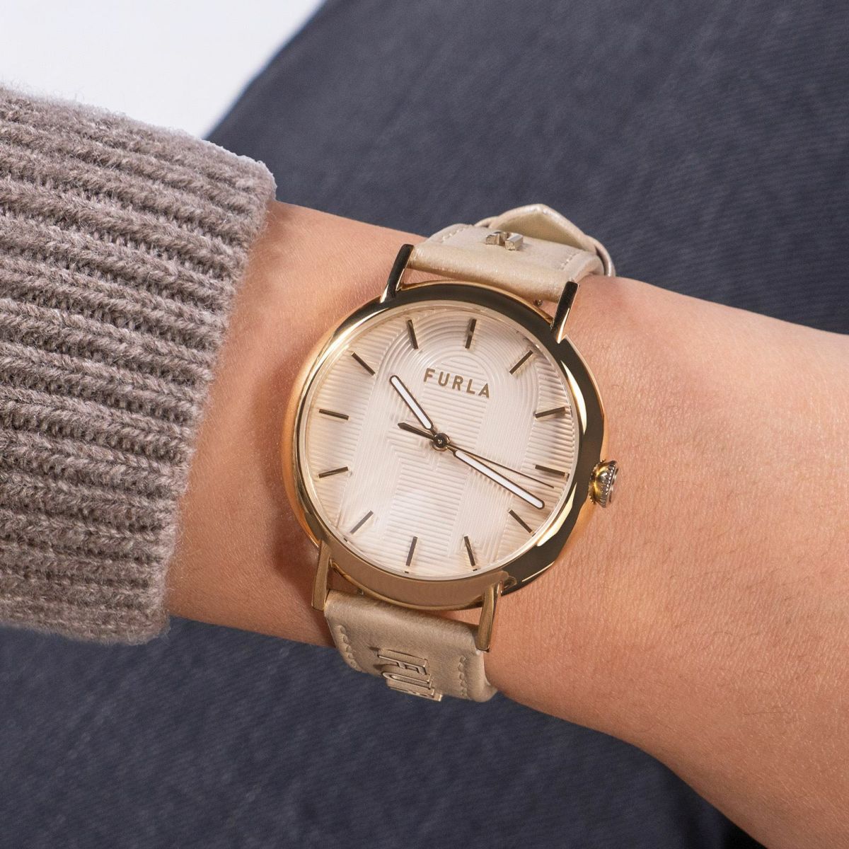 FURLA  FURLA EASY SHAPE フルラ フルラ イージー シェイプ  / WW00023022L2