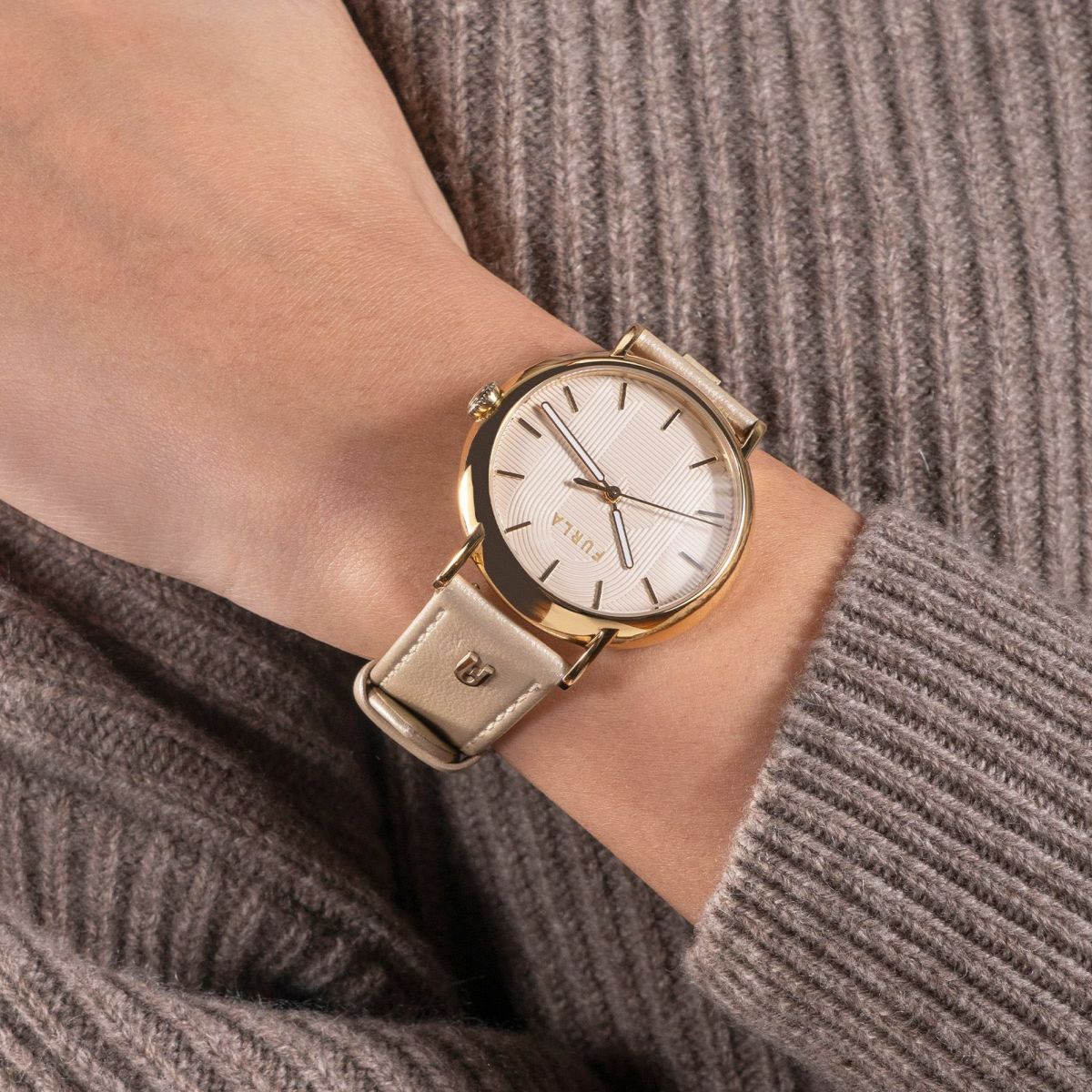 FURLA  FURLA EASY SHAPE フルラ フルラ イージー シェイプ  / WW00023022L2