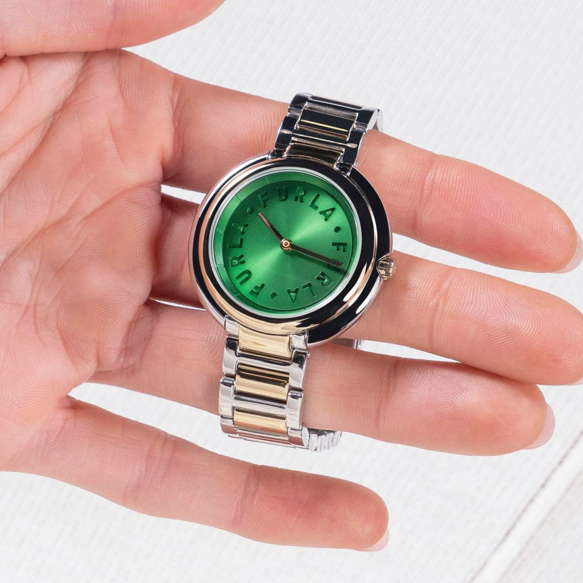 FURLA  FURLA ICON SHAPE フルラ フルラ アイコンシェイプ  / WW00032001L4