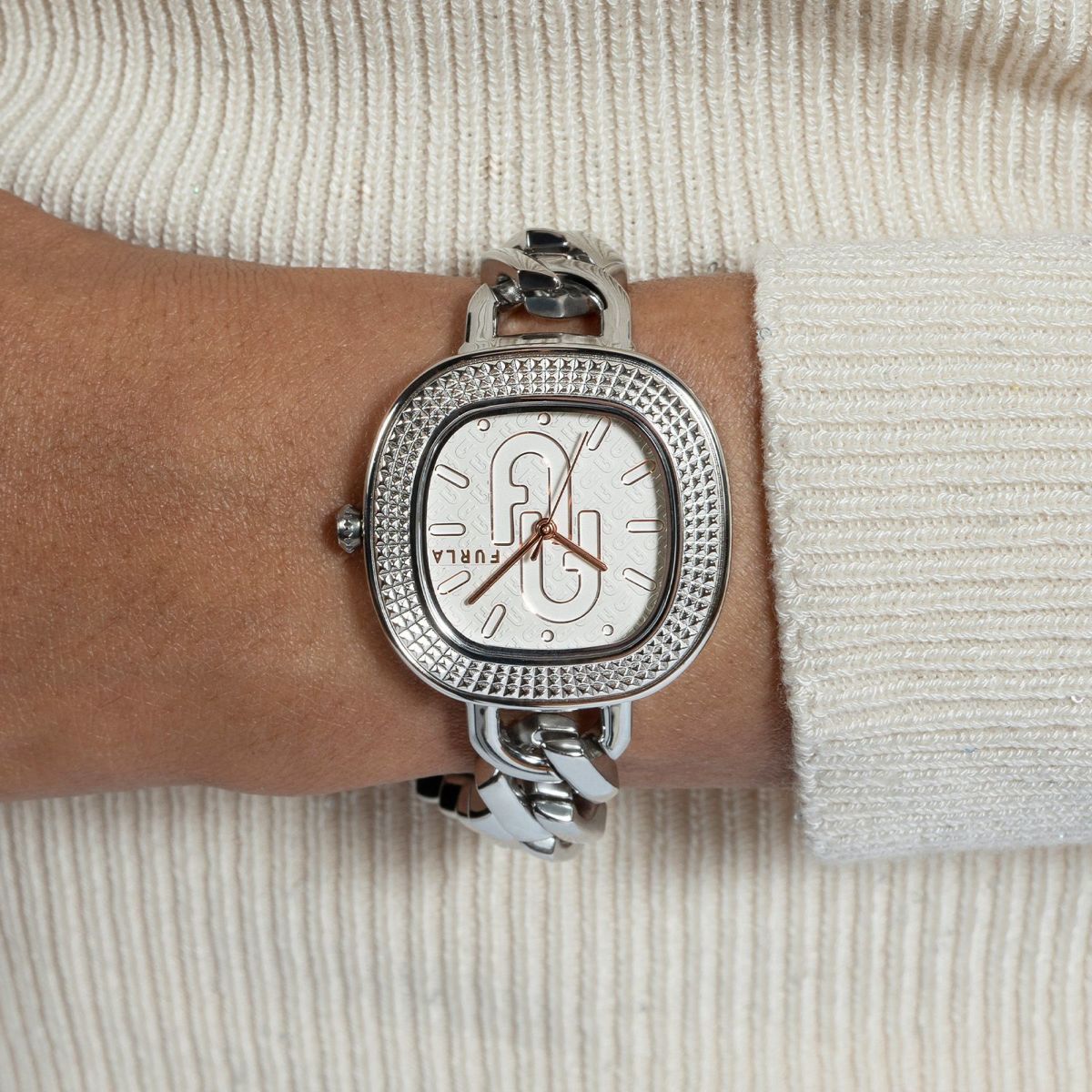 FURLA  FURLA TV SHAPE フルラ フルラティーヴイシェイプ  / WW00048008L1