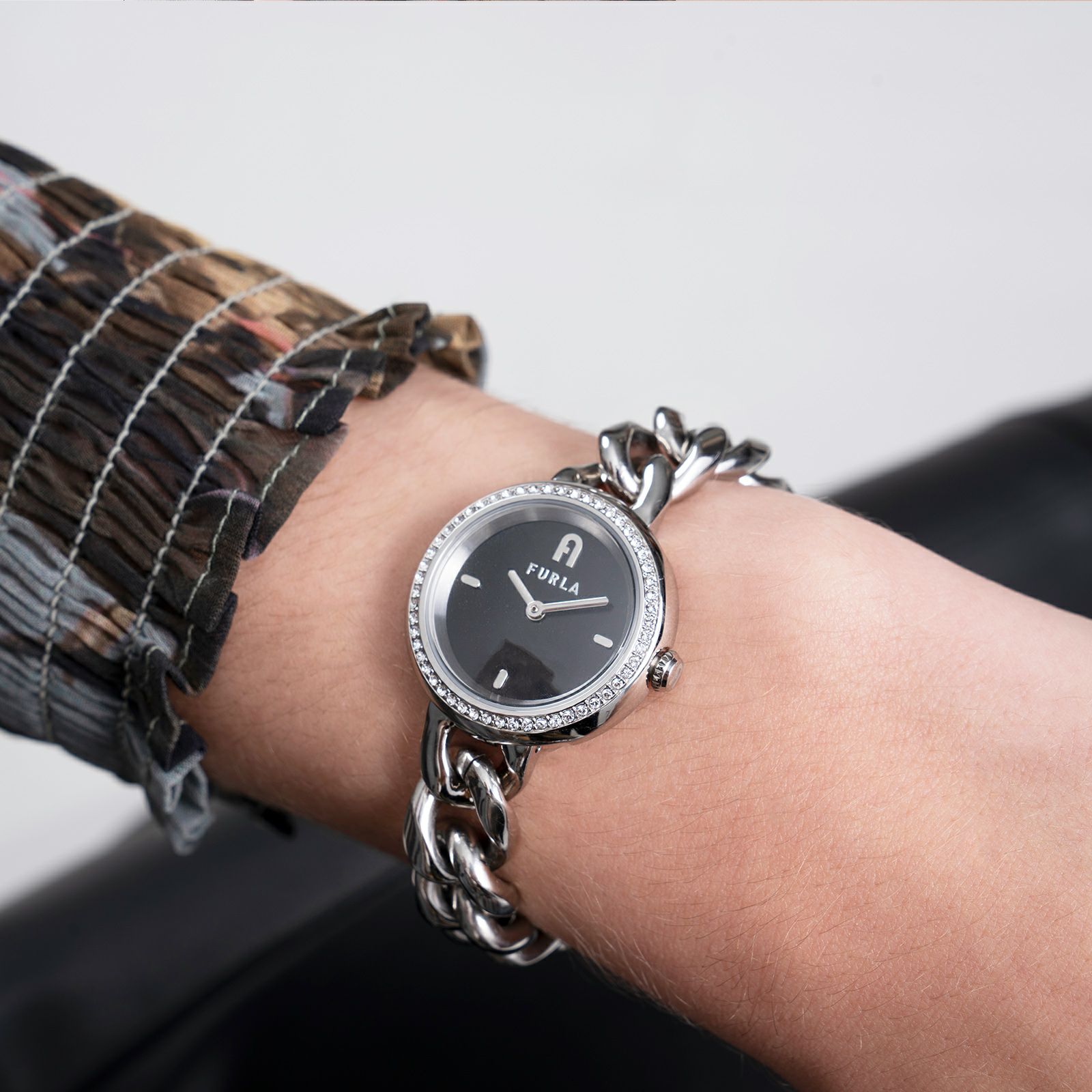 FURLA  FURLA CHAIN ROUND フルラ フルラ チェーン ラウンド  / WW00019001L1